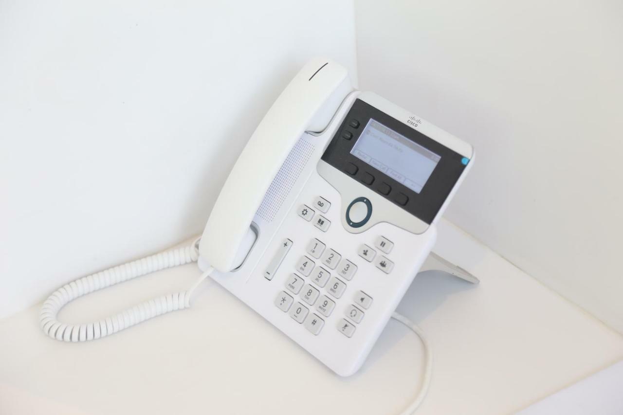 העיר בנגלור Oyo 13170 Victory Suites מראה חיצוני תמונה